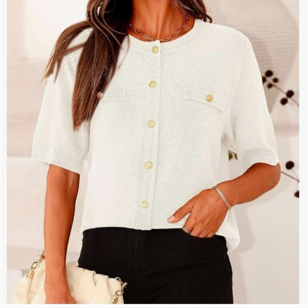 NWT PrettyGarden Button-Down  with Gold Buttons Size L - Picture 4 of 12